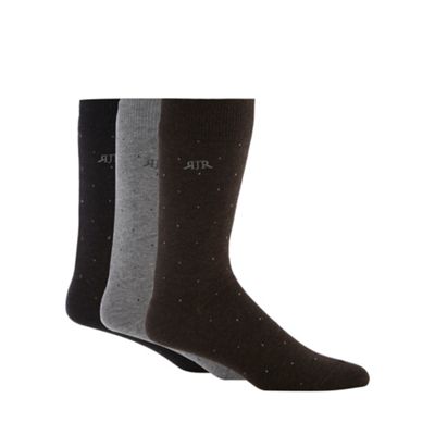 Designer pack of three grey pindot socks